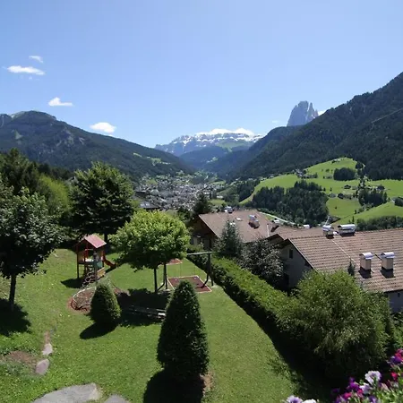 Hotel Talblick 3*